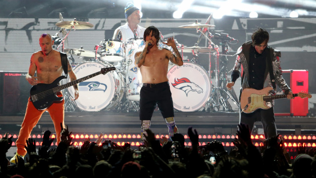 The Red Hot Chili Peppers Super