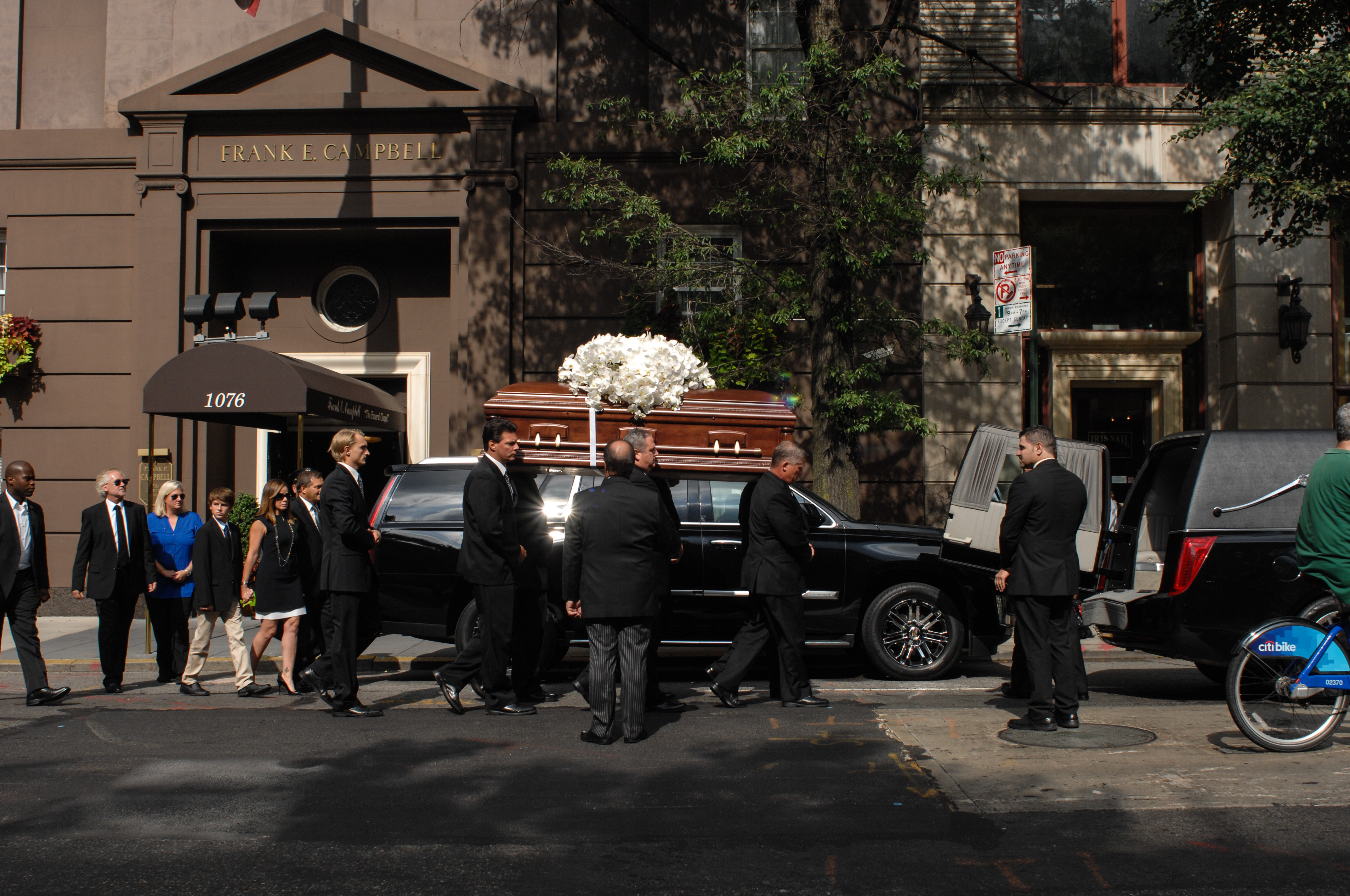 Joan Rivers funeral