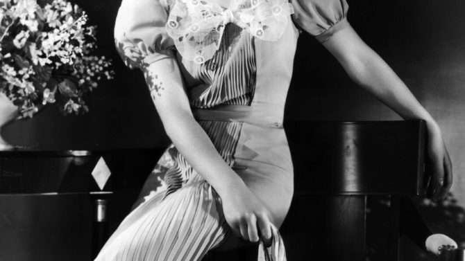 circa 1939: Joan Fontaine (1917 -