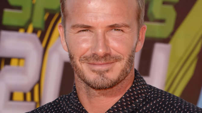 David Beckham sufre accidente automovilístico
