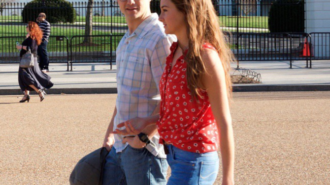 Joseph Gordon-Levitt y Shailene Woodley