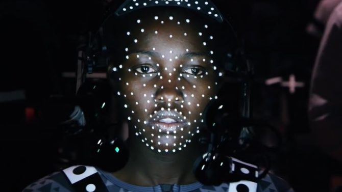 Detalles sobre el personaje de Lupita