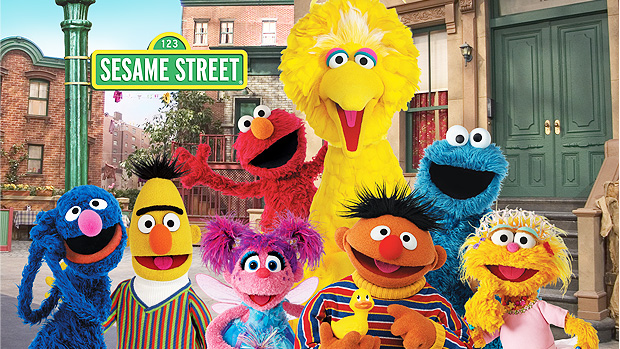 'Sesame Street' añade personaje hispano y