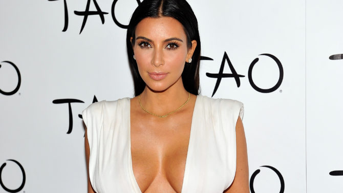 Kim Kardashian Publica Primera Foto Saint