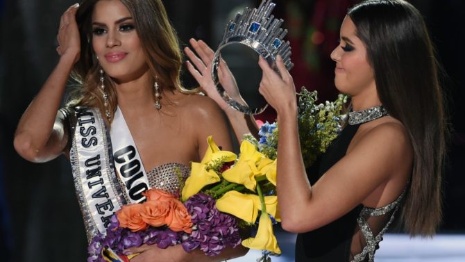 Miss Colombia Ariadna Gutierrez Reacts To