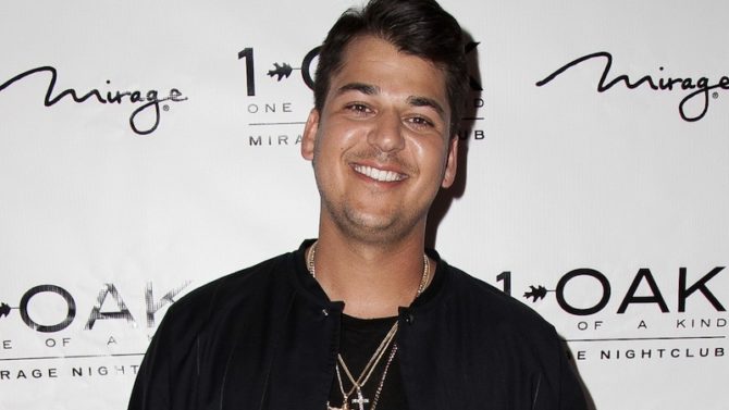 Hermanas de Rob Kardashian celebran su