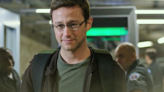 Nuevo tráiler de 'Snowden', con Joseph