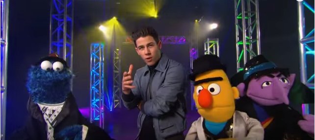 Nick Jonas te enseñará a llamar