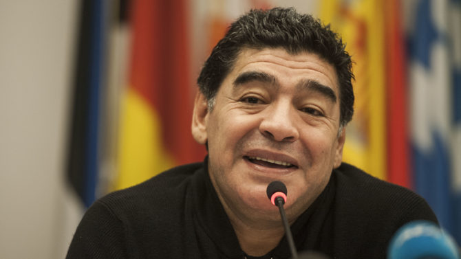 Diego Maradona criticó a Messi a