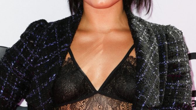 Demi Lovato explica por qué abandona