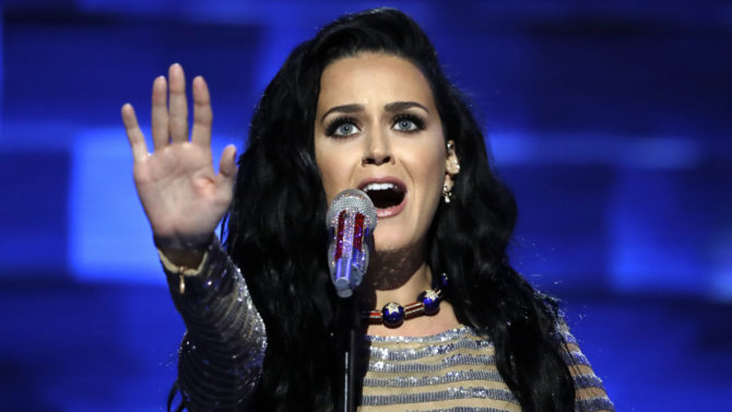 Revive la presentación de Katy Perry