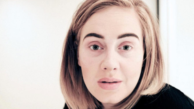 video foto Adele sin maquillaje