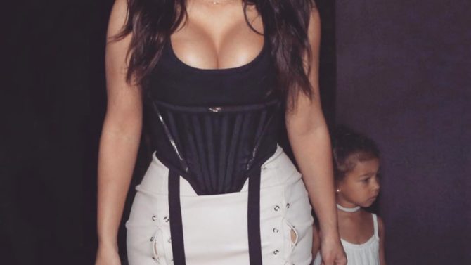 Kim Kardashian publica tierno video de