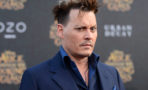 Johnny Depp se corta dedo ataque