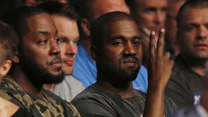 Kanye West convierte video de "Famous"