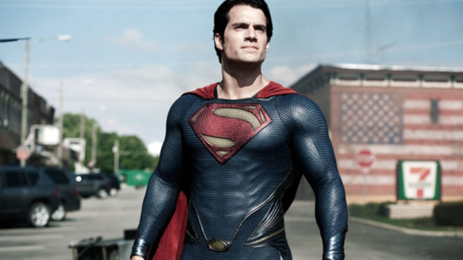 Henry Cavill se prepara para un