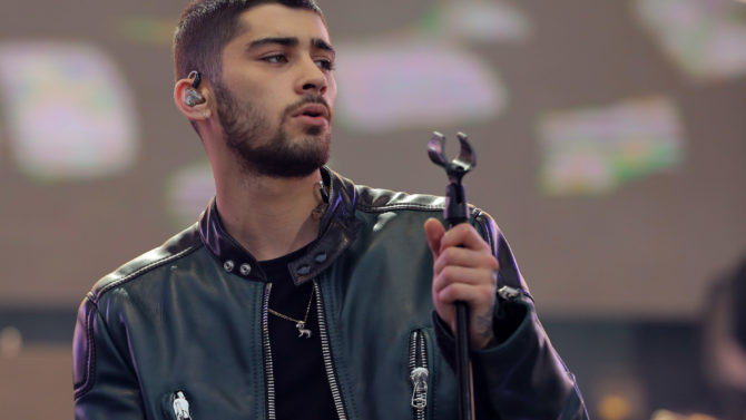 Zayn Malik 102.7 KIIS FM'S WANGO