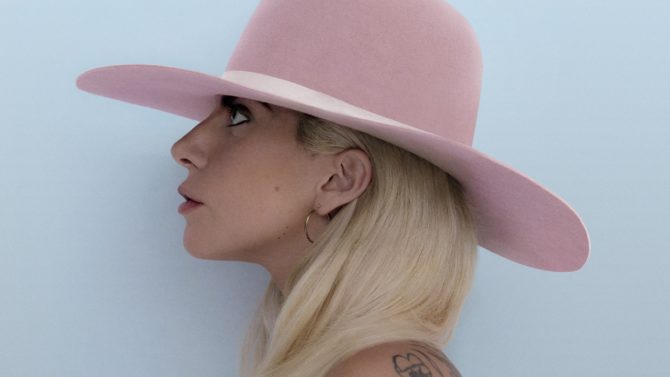 Lady Gaga lanza su quinto álbum,