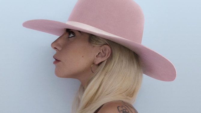 Lady Gaga habla sobre sus influencias
