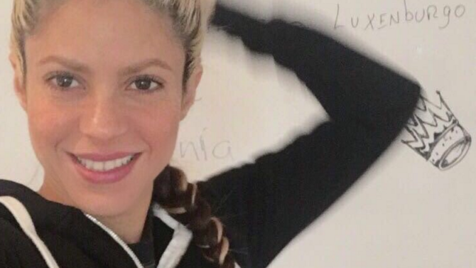 Shakira publica "la selfie del día"