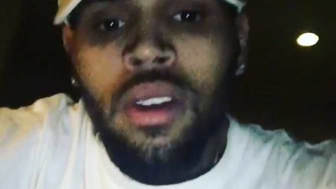 Chris Brown expresa su bronca por