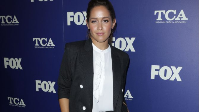 'Rosewood': Jaina Lee Ortiz Dishes on